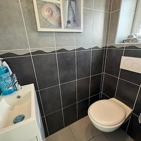 Дом отдыха Vakantiewoning Dichtbij Zee Бреден